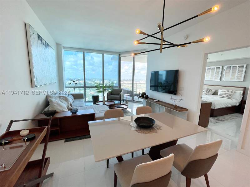 2 bedroom Condominium at 851 NE 1st Ave 3606, Paramount Worldcenter, Miami — photo 3