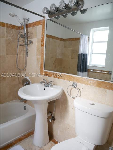 631 Euclid Ave 7, Miami Beach FL - photo 12 of 15