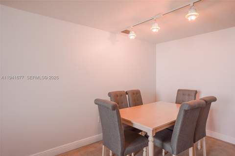 1250 S Miami Ave 3003, Miami FL - photo 8 of 28