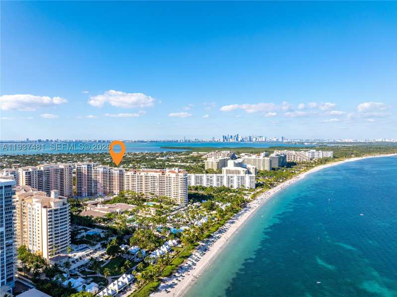 3 bedroom Condominium at 781 Crandon Blvd 804, Club Tower Three Condo, Key Biscayne — photo 1