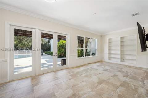 10001 SW 60th Ct, Pinecrest FL - photo 16 of 32