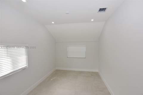 1084 NW 66th St, Miami FL - photo 19 of 34