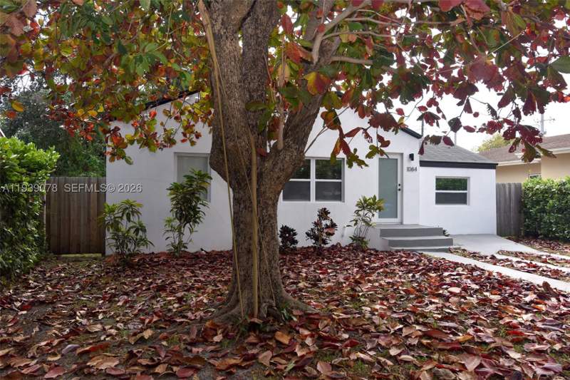 3 bedroom SingleFamilyResidence at 1084 NW 66th St, Seventh Ave Park, Miami — photo 3
