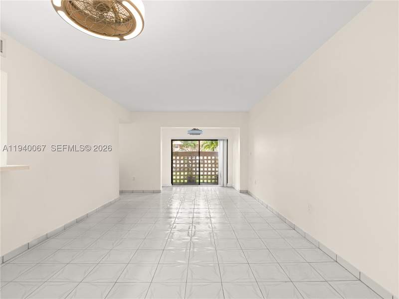 2 bedroom Condominium at 10249 NW 9th St Cir 107-8, West Fontaine Condo, Miami — photo 5