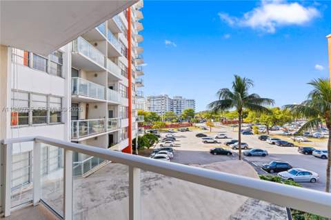 1351 NE Miami Gardens Dr 301E, Miami FL - photo 22 of 29