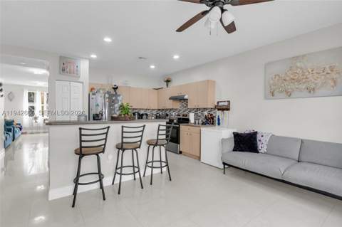 950 NE 42nd Pl, Homestead FL - photo 12 of 27