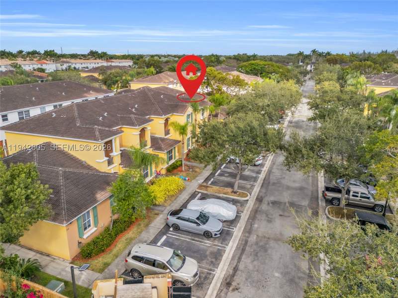 3 bedroom Townhouse at 950 NE 42nd Pl, Marbella Bay, Homestead — photo 3