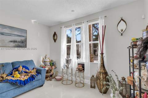 950 NE 42nd Pl, Homestead FL - photo 6 of 27
