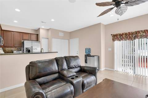 14102 SW 276th St, Homestead FL - photo 12 of 36