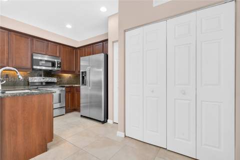 14102 SW 276th St, Homestead FL - photo 17 of 36