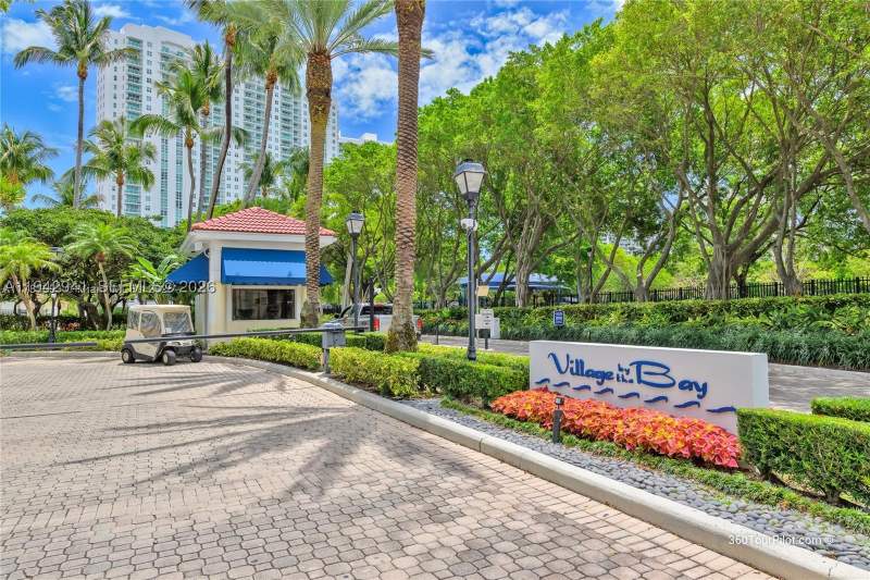 3 bedroom Condominium at 3215 NE 184th St 14301, Village By The Bay Condo, Aventura — photo 2