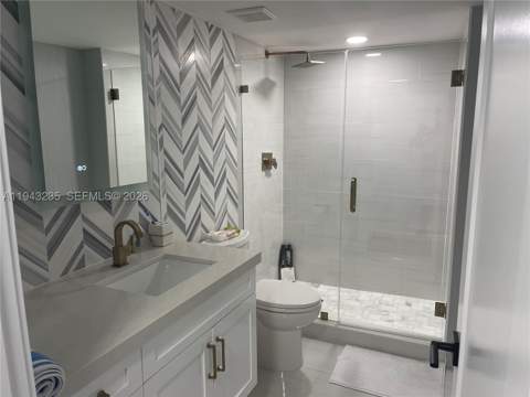 2555 Collins Ave 1409, Miami Beach FL - photo 18 of 49