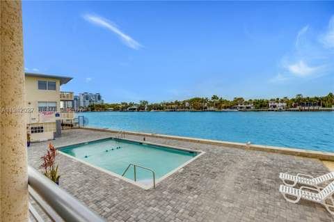 6484 Indian Creek Dr 220, Miami Beach FL - photo 20 of 22