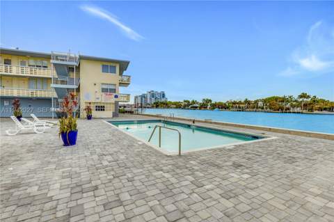 6484 Indian Creek Dr 220, Miami Beach FL - photo 21 of 22