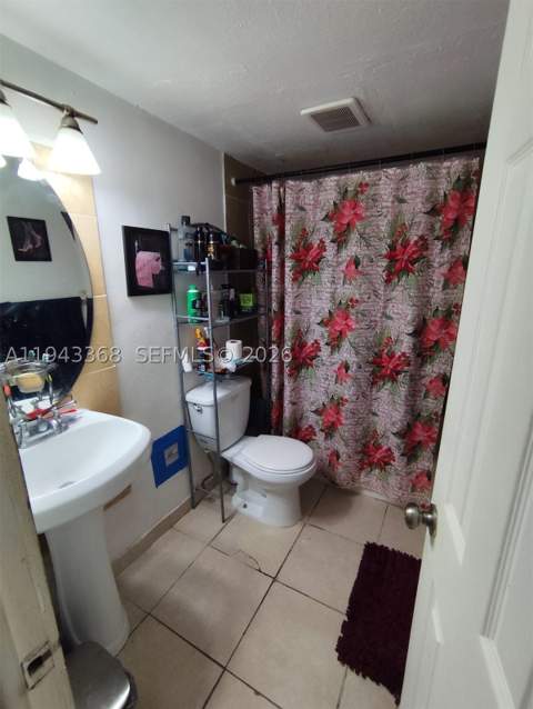 19781 SW 114th Ave 142, Miami FL - photo 13 of 17