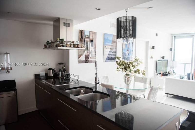 2 bedroom Condominium at 495 Brickell Ave 3805, Icon Brickell No Two, Miami — photo 4
