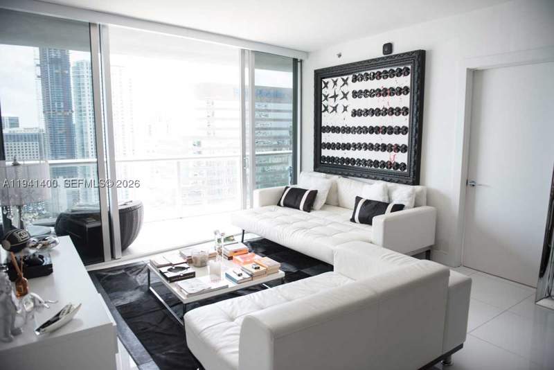 2 bedroom Condominium at 495 Brickell Ave 3805, Icon Brickell No Two, Miami — photo 5