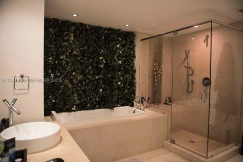 495 Brickell Ave 3805, Miami FL - photo 9 of 18