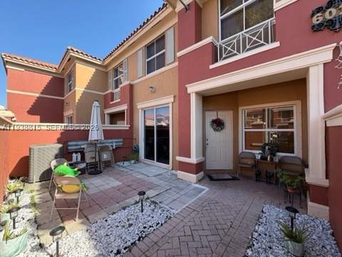 6015 NW 116th Pl 465, Doral FL - photo 7 of 10