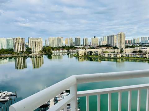 18041 Biscayne Blvd *Boat Slip & Unit* 1605, Aventura FL - photo 10 of 59