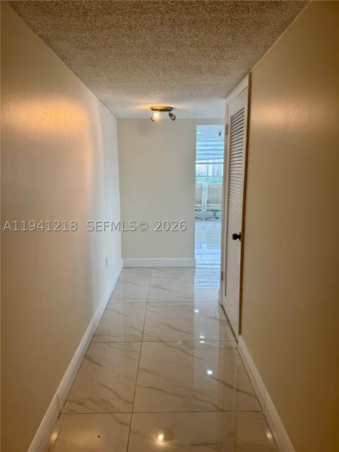 18041 Biscayne Blvd *Boat Slip & Unit* 1605, Aventura FL - photo 23 of 59