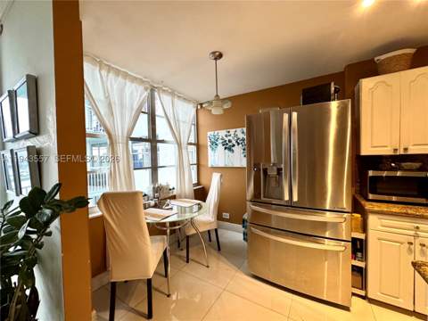 301 174th St 2201, Sunny Isles Beach FL - photo 17 of 19