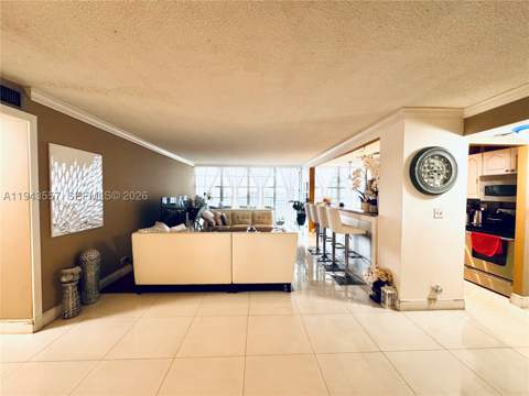 301 174th St 2201, Sunny Isles Beach FL - photo 7 of 19