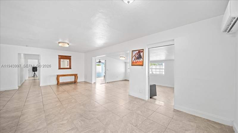 3 bedroom SingleFamilyResidence at 18502 NW 23rd Ct, Bell Gardens, Miami Gardens — photo 5