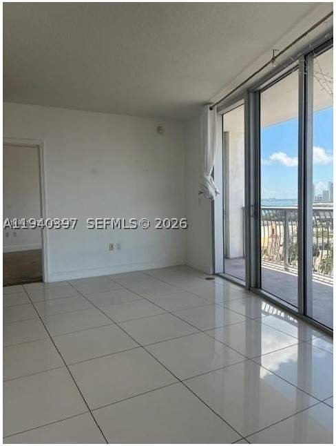 2 bedroom Condominium at 1750 N Bayshore Dr 1714, Opera Tower Condo, Miami — photo 2