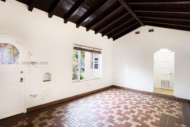 3 bedroom SingleFamilyResidence at 236 SW 28th Rd, Brickell Estates, Miami — photo 5