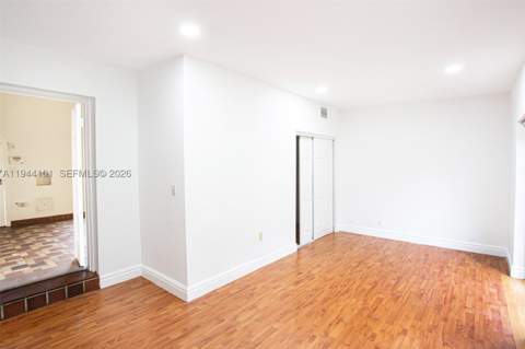 236 SW 28th Rd, Miami FL - photo 7 of 32