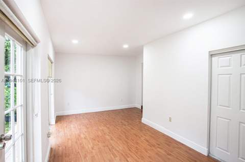 236 SW 28th Rd, Miami FL - photo 8 of 32