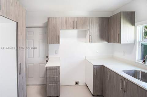 2620 SW 9th St, Miami FL - photo 8 of 26