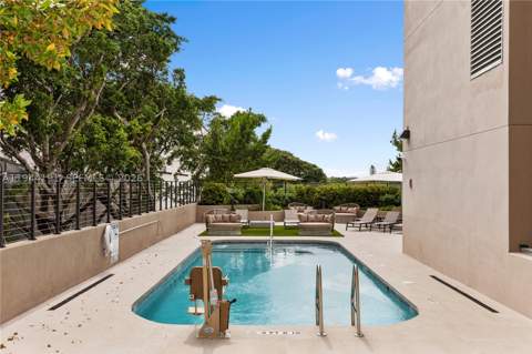 3034 Oak Avenue 408, Coconut Grove FL - photo 21 of 30