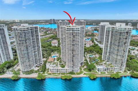 3000 Island Blvd 502, Aventura FL - photo 8 of 74