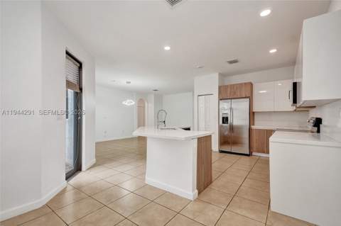 3504 W 94th St, Hialeah FL - photo 15 of 61