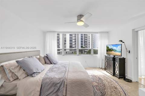 11 Island Ave 411, Miami Beach FL - photo 15 of 29