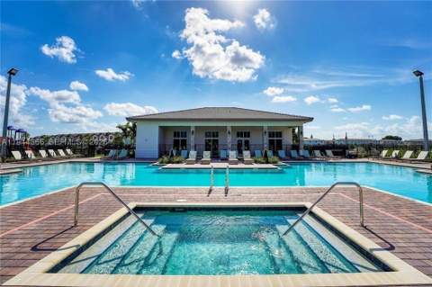 12560 NW 22nd Pl, Miami FL - photo 20 of 25