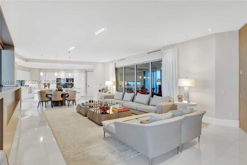 4 bedroom Condominium at 18555 Collins Ave 4601, 18555 Collins Avenue Cond, Sunny Isles Beach — photo 3