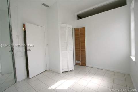 1119 SW 9th St, Miami FL - photo 7 of 8