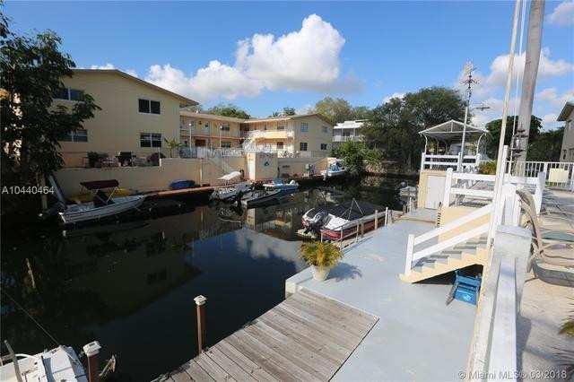1 bedroom Condominium at 1820 Venice Park Drive 205, Venice Arms, North Miami — photo 1