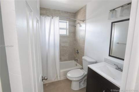 1820 Venice Park Drive 205, North Miami FL - photo 7 of 13