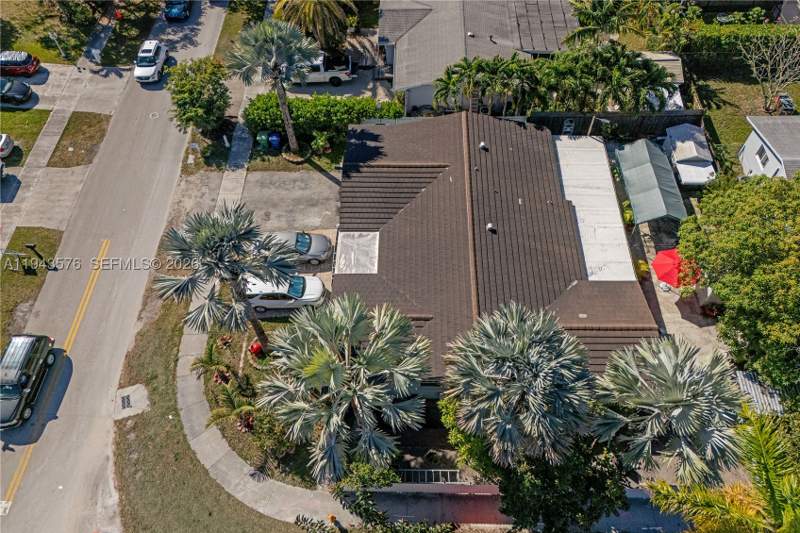 6 bedroom SingleFamilyResidence at 20150 SW 89th Ct, Old Cutler Cove, Cutler Bay — photo 3