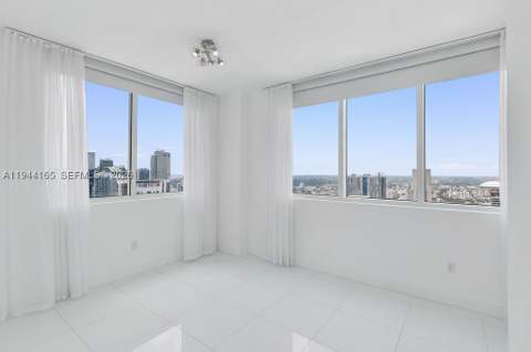 253 NE 2nd St 4608, Miami FL - photo 21 of 37