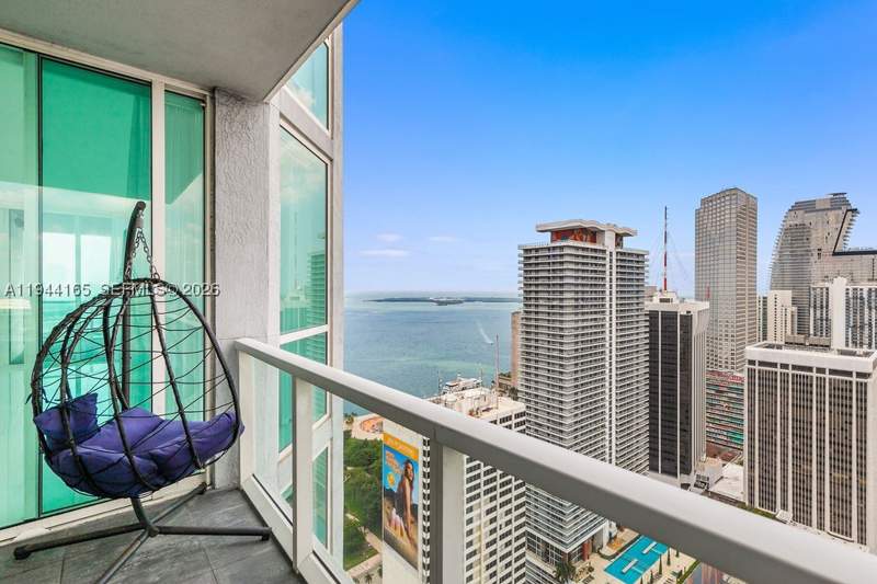 3 bedroom Condominium at 253 NE 2nd St 4608, Vizcayne South Condo, Miami — photo 5