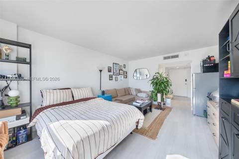 11111 Biscayne Blvd 2D, Miami FL - photo 21 of 26