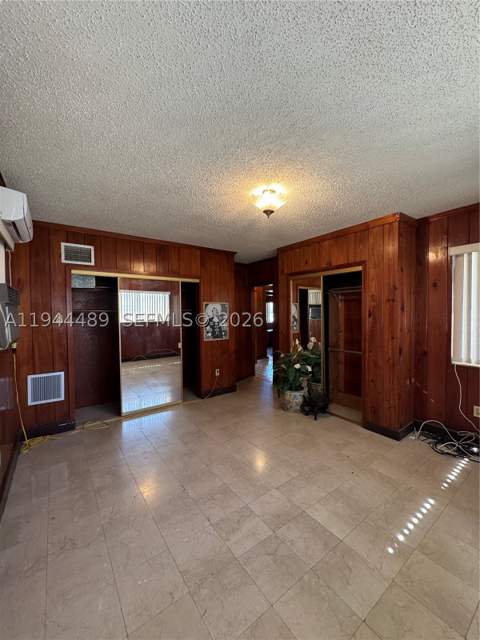 500 SW 39th Ct, Miami FL - photo 9 of 40