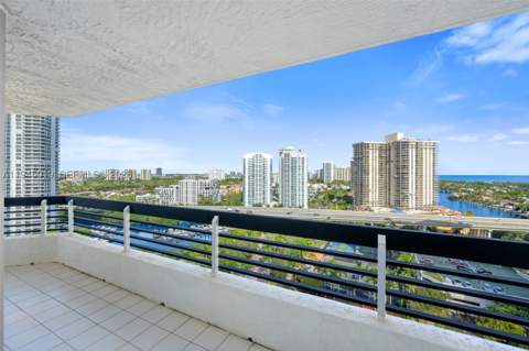 19101 NE 36th Ct 2006, Aventura FL - photo 19 of 28