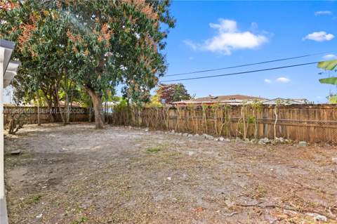 13310 NW 17th Pl, Miami FL - photo 11 of 46