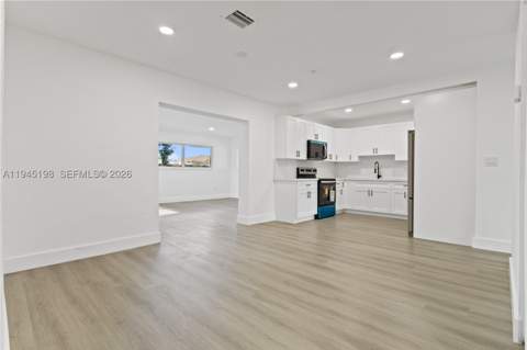 13310 NW 17th Pl, Miami FL - photo 14 of 46